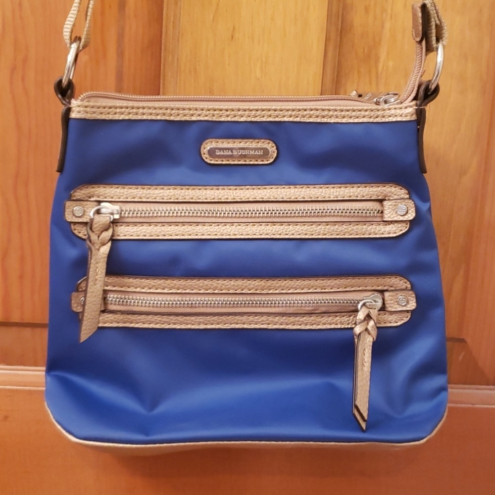 Beautiful blue and tan Dana Buchman bag. - Picture 1 of 4